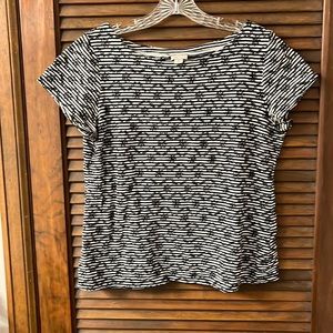 Cap sleeve embroidered striped t-shirt